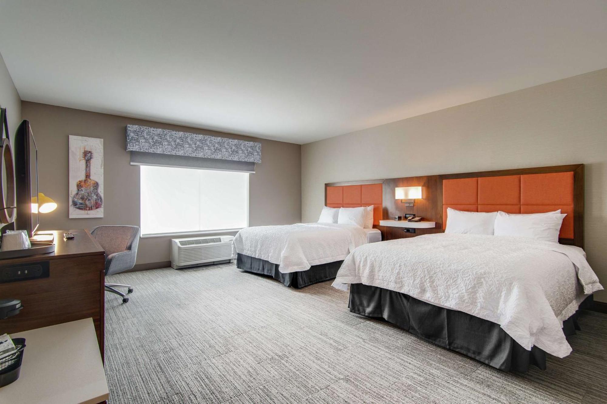 Hampton Inn & Suites By Hilton Nashville North Skyline מראה חיצוני תמונה