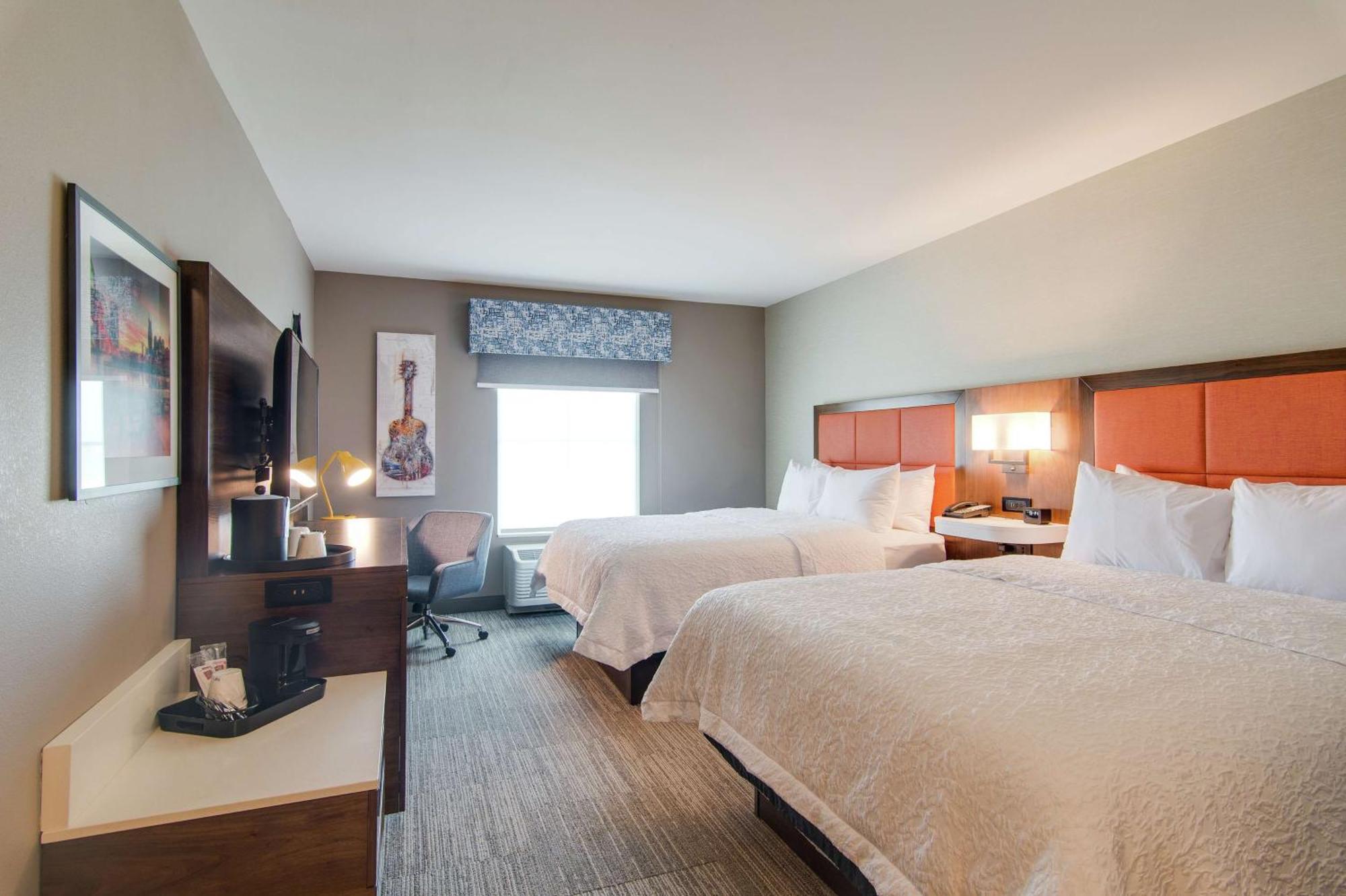 Hampton Inn & Suites By Hilton Nashville North Skyline מראה חיצוני תמונה