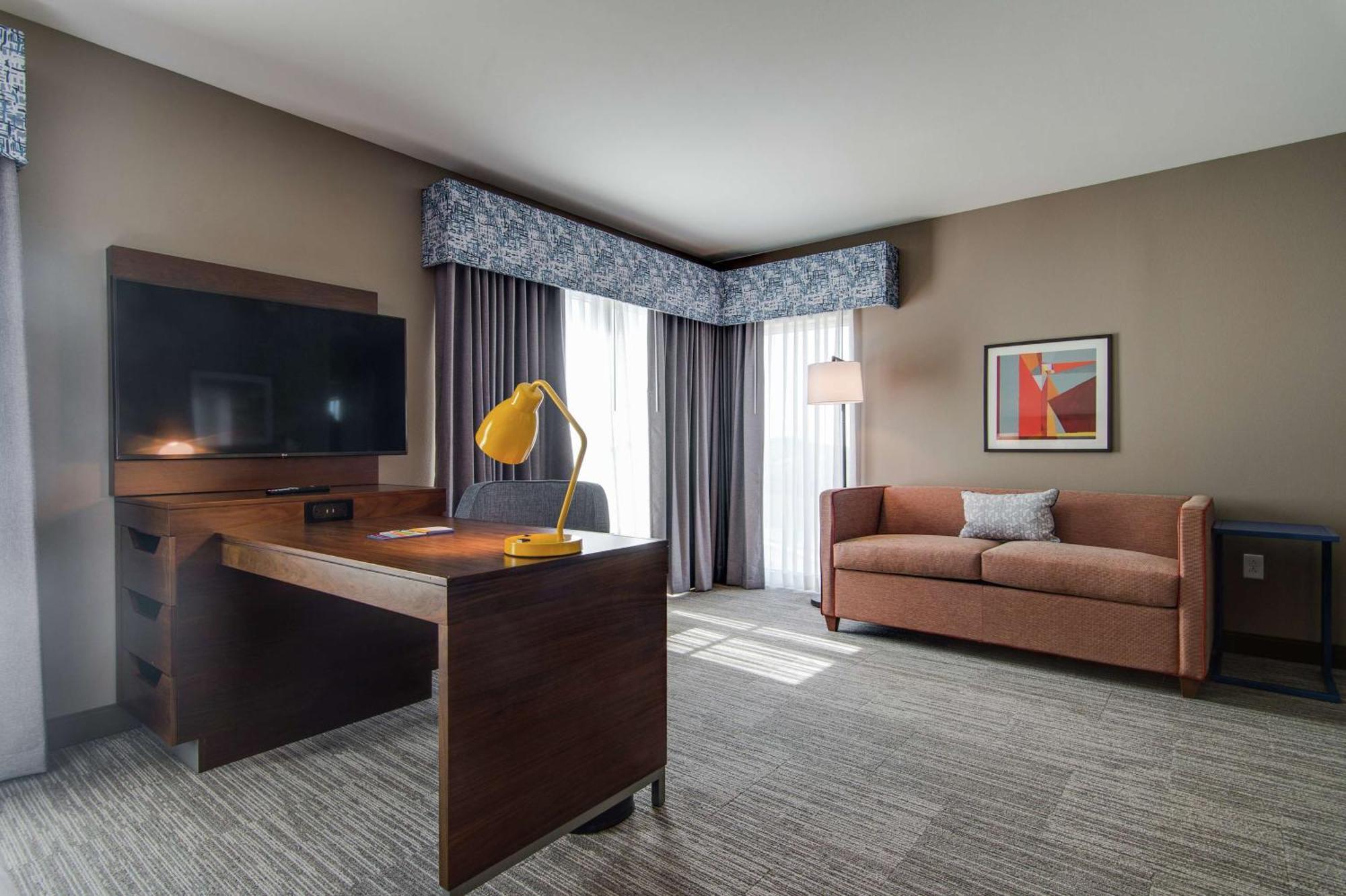 Hampton Inn & Suites By Hilton Nashville North Skyline מראה חיצוני תמונה