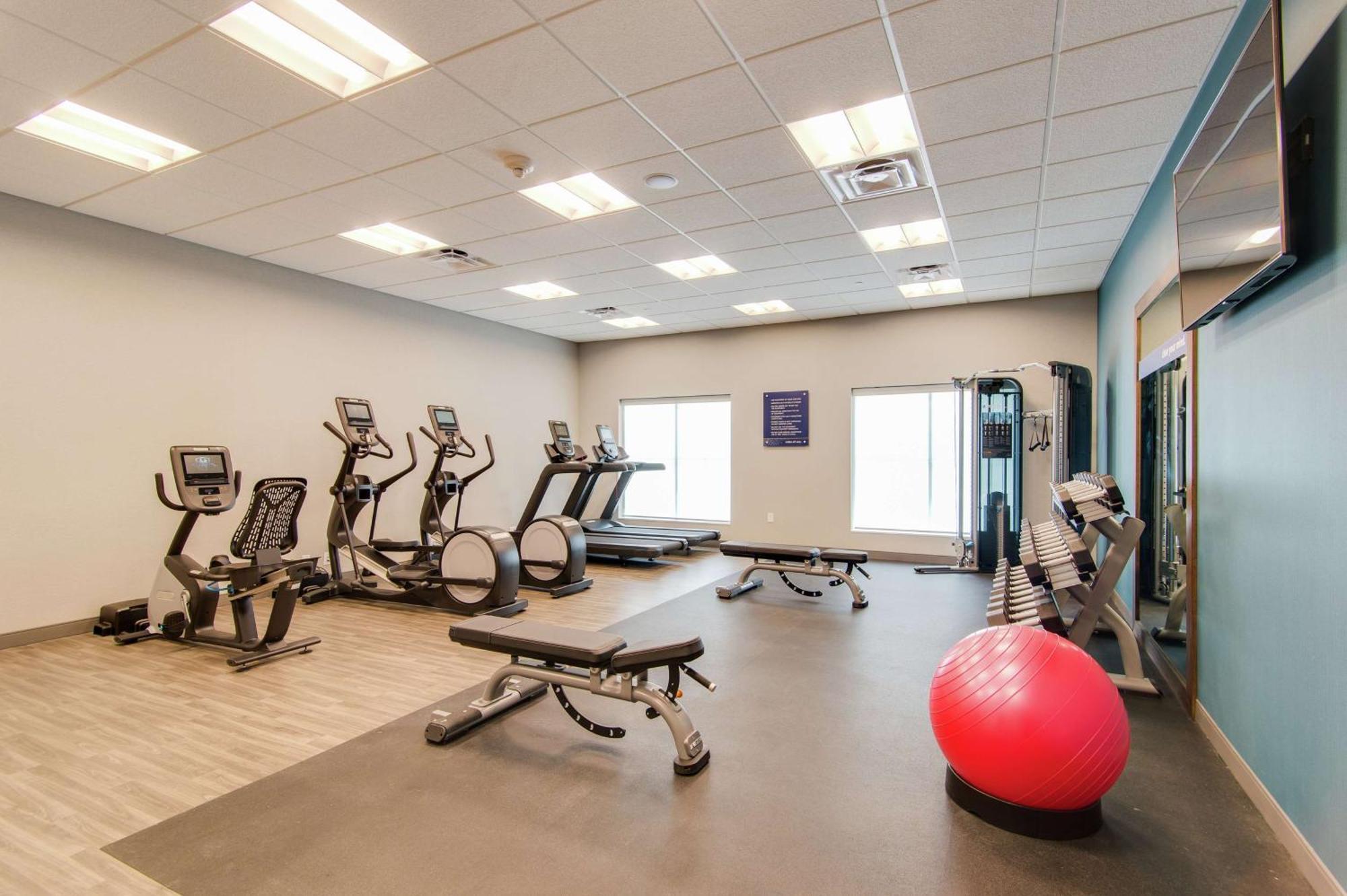 Hampton Inn & Suites By Hilton Nashville North Skyline מראה חיצוני תמונה